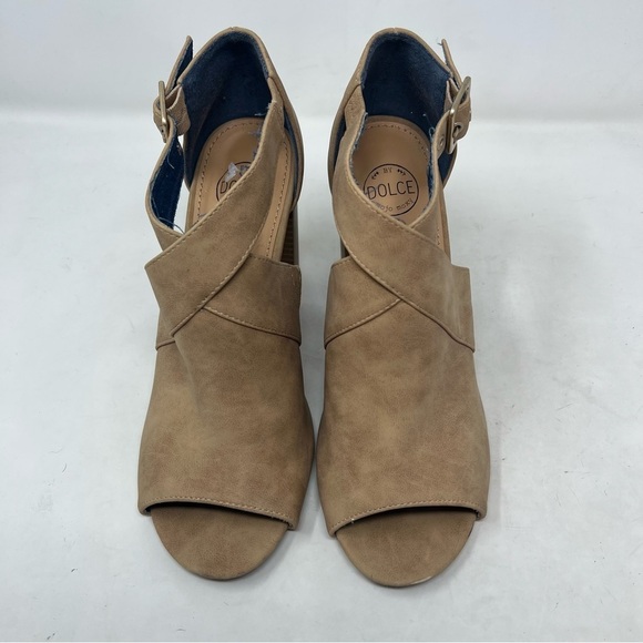 Dolce mojo moxy beige. Bootie heels size 8 - Picture 2 of 7